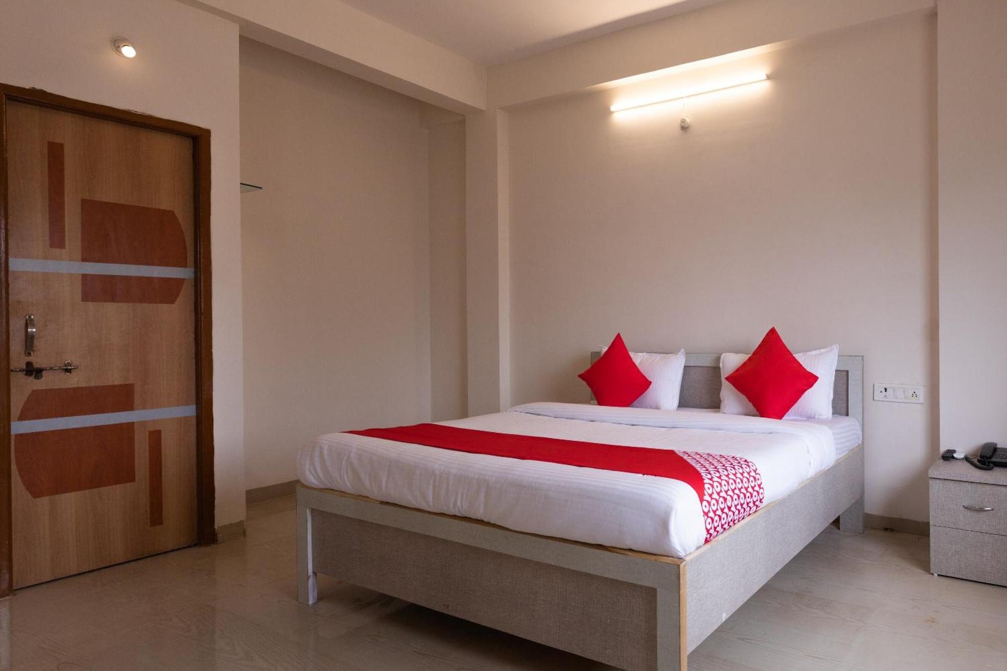 Hotel O Ocean Pearl Indore Luaran gambar